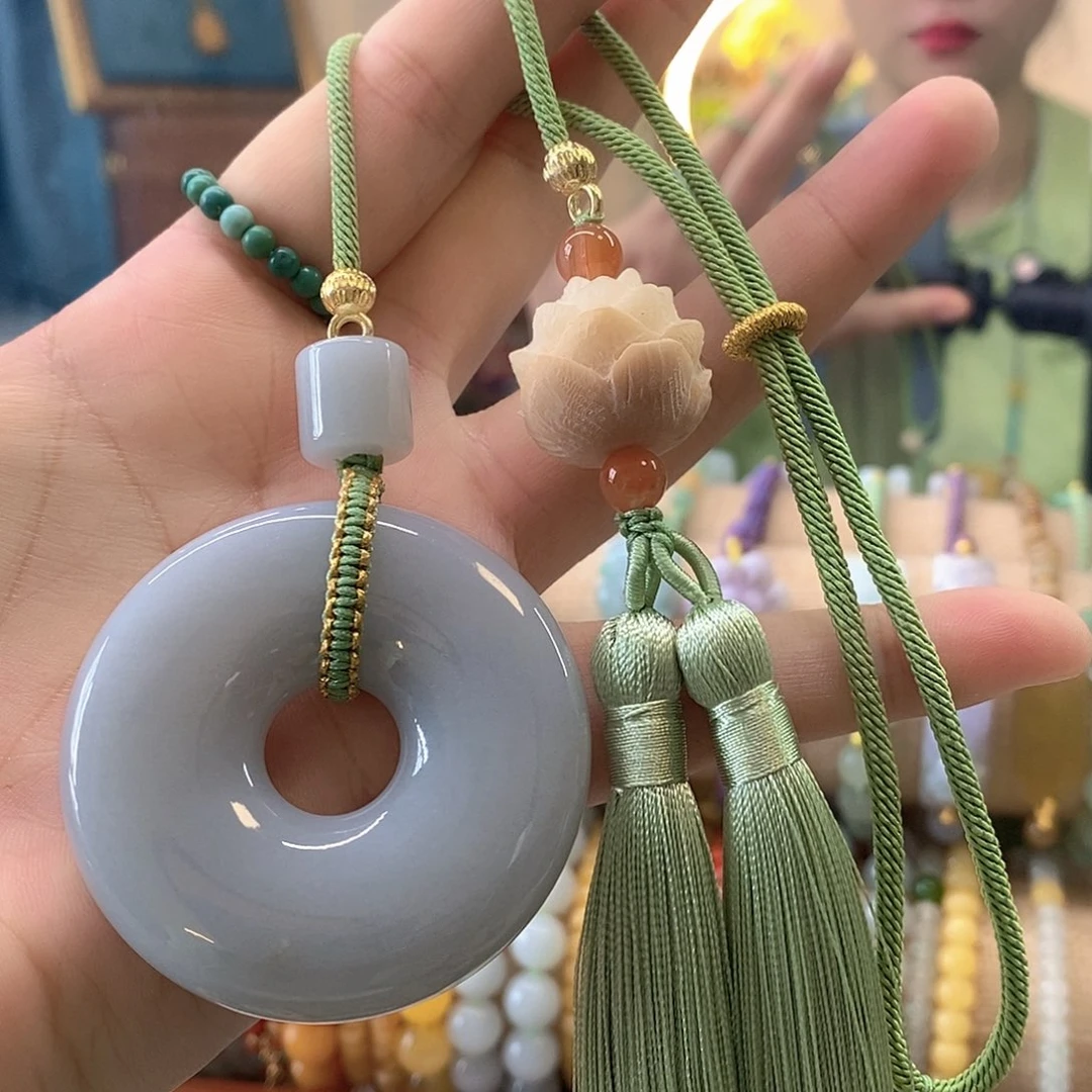 翡翠未镶嵌挂件翡翠车挂
