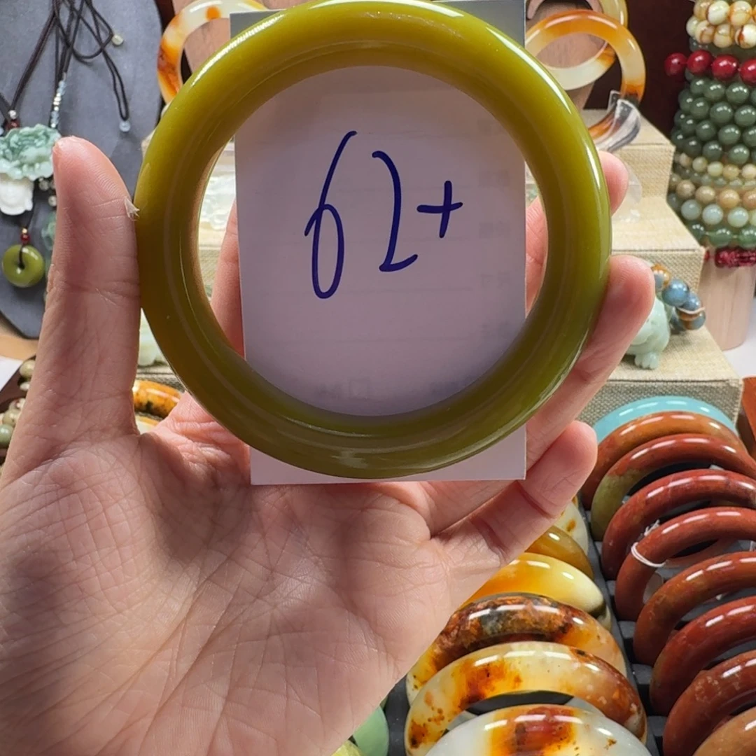 蛇纹石玉未镶嵌手镯357