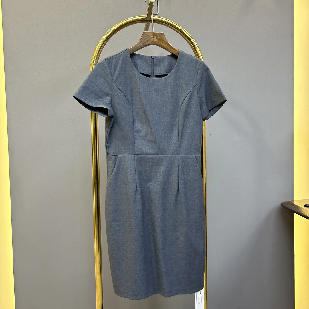 280 新款夏季设计感时尚气质修身名媛优雅连衣裙