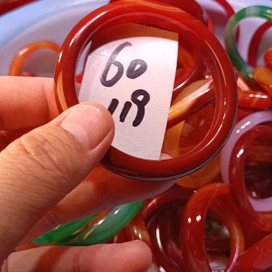 玛瑙/玉髓未镶嵌手镯