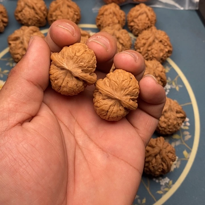 文玩核桃把件T*.甲骨文