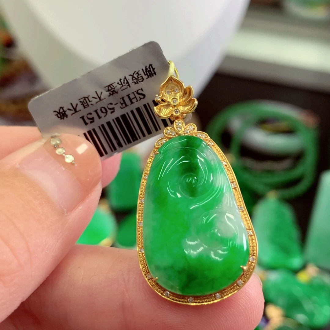 翡翠18K金镶嵌吊坠(不含链)