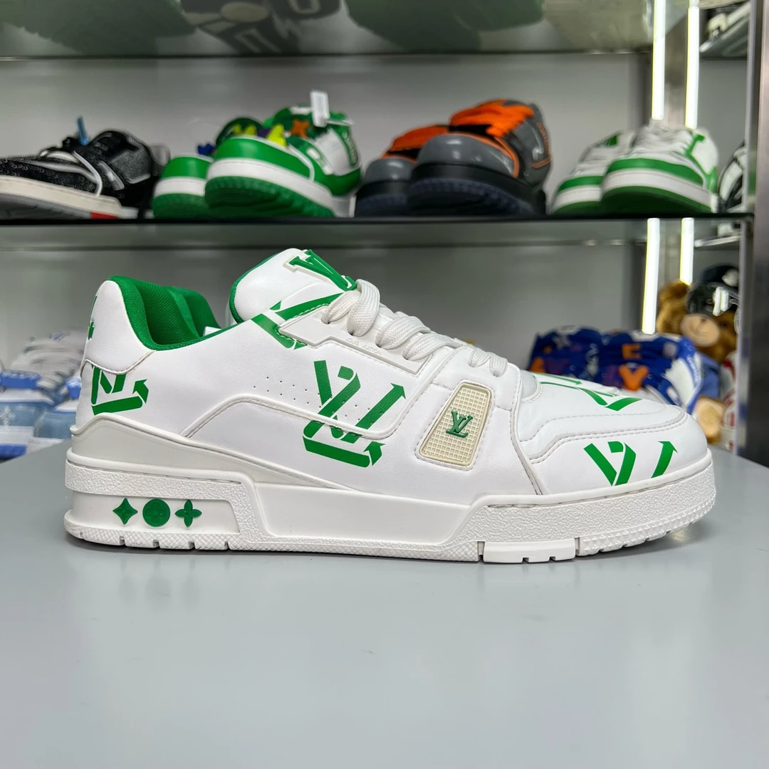 99新 LouisVuitton/路易威登 TRAINER环保白绿尺码/UK7.5 YH11727