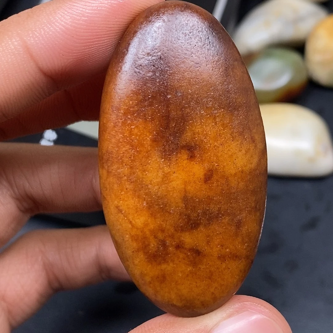 和田玉（糖玉）未镶嵌挂件