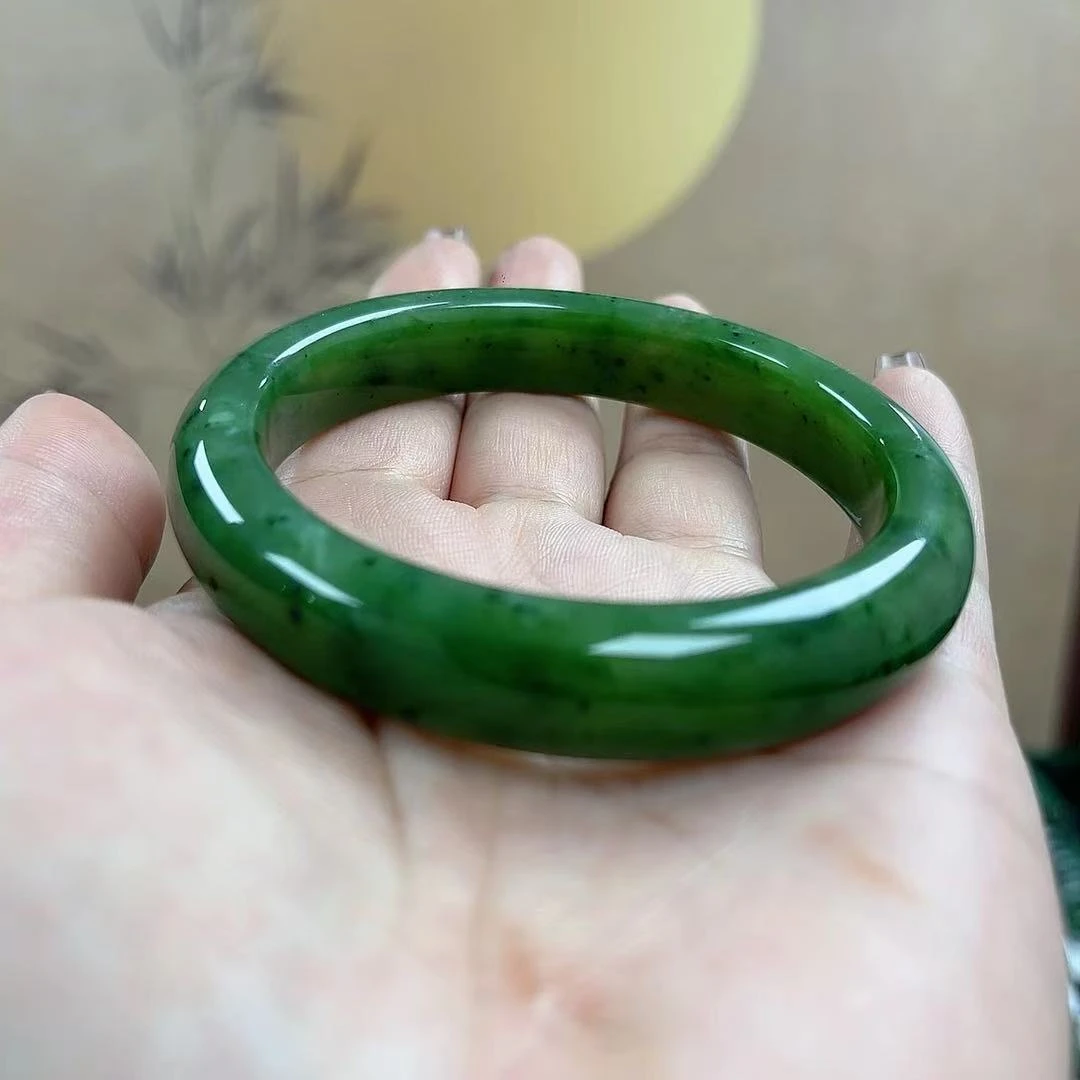和田玉碧玉手镯未镶嵌