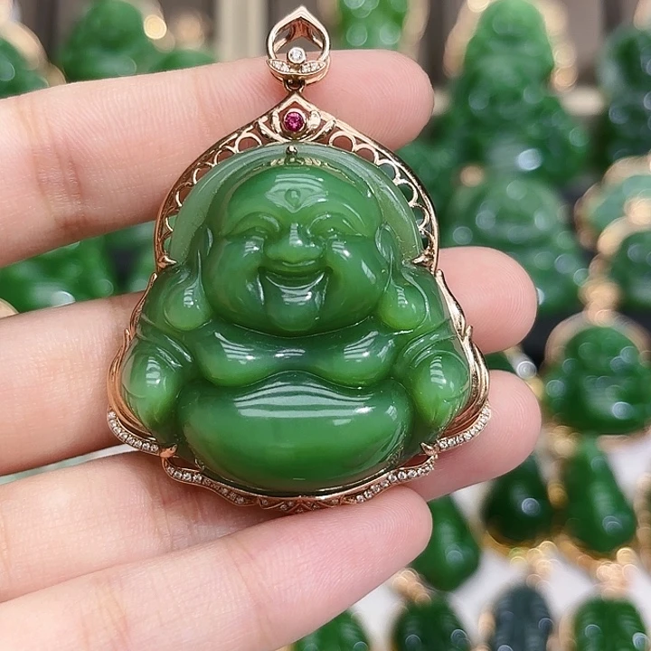 和田玉（碧玉）18K金镶嵌颈饰