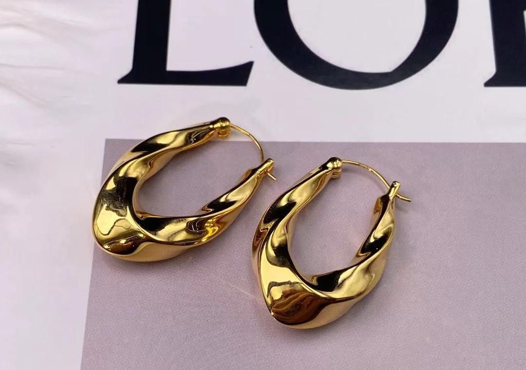 裕璨 18K金意大利进口水波纹莫比耳环  多样性发其一