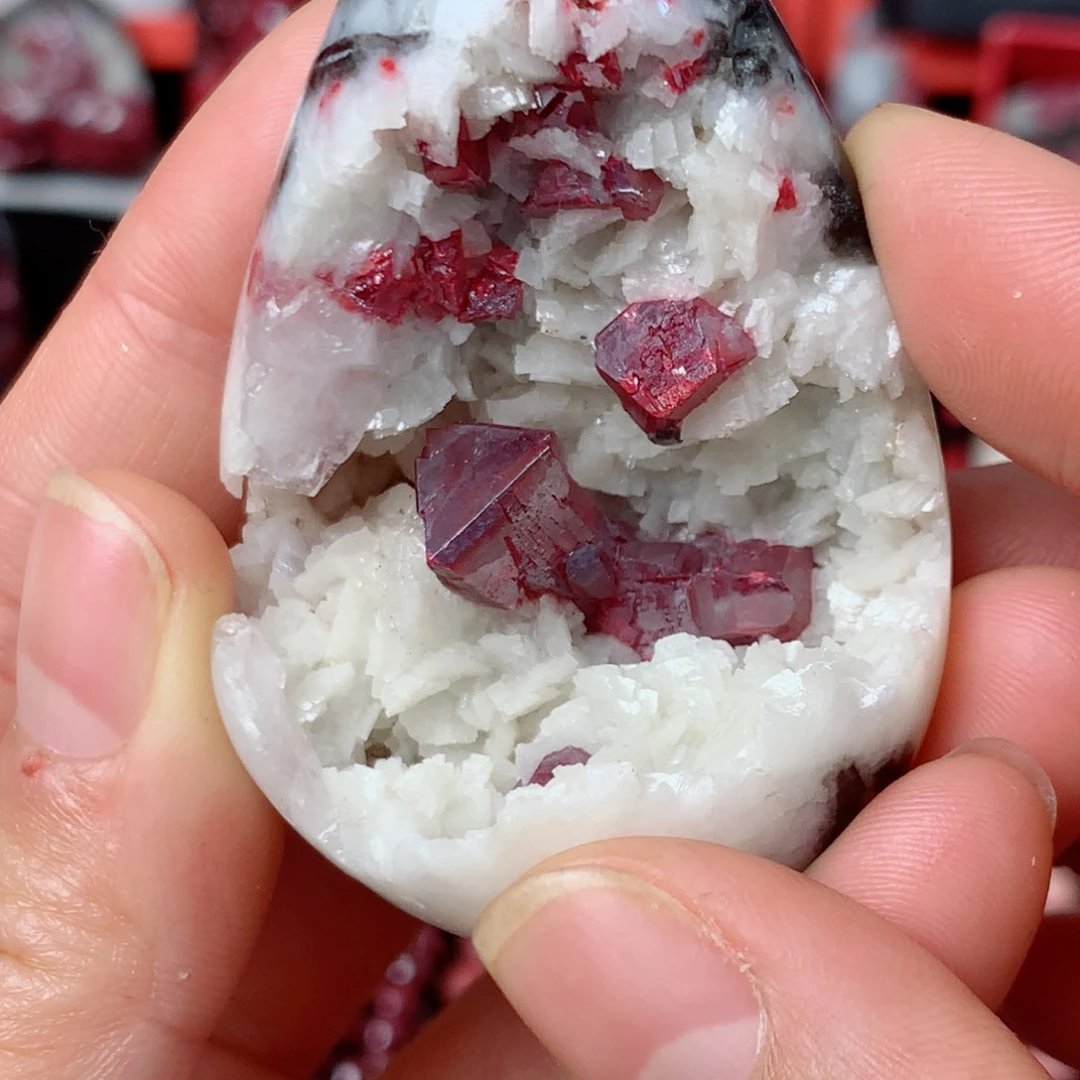 天然辰砂天然聚宝盆