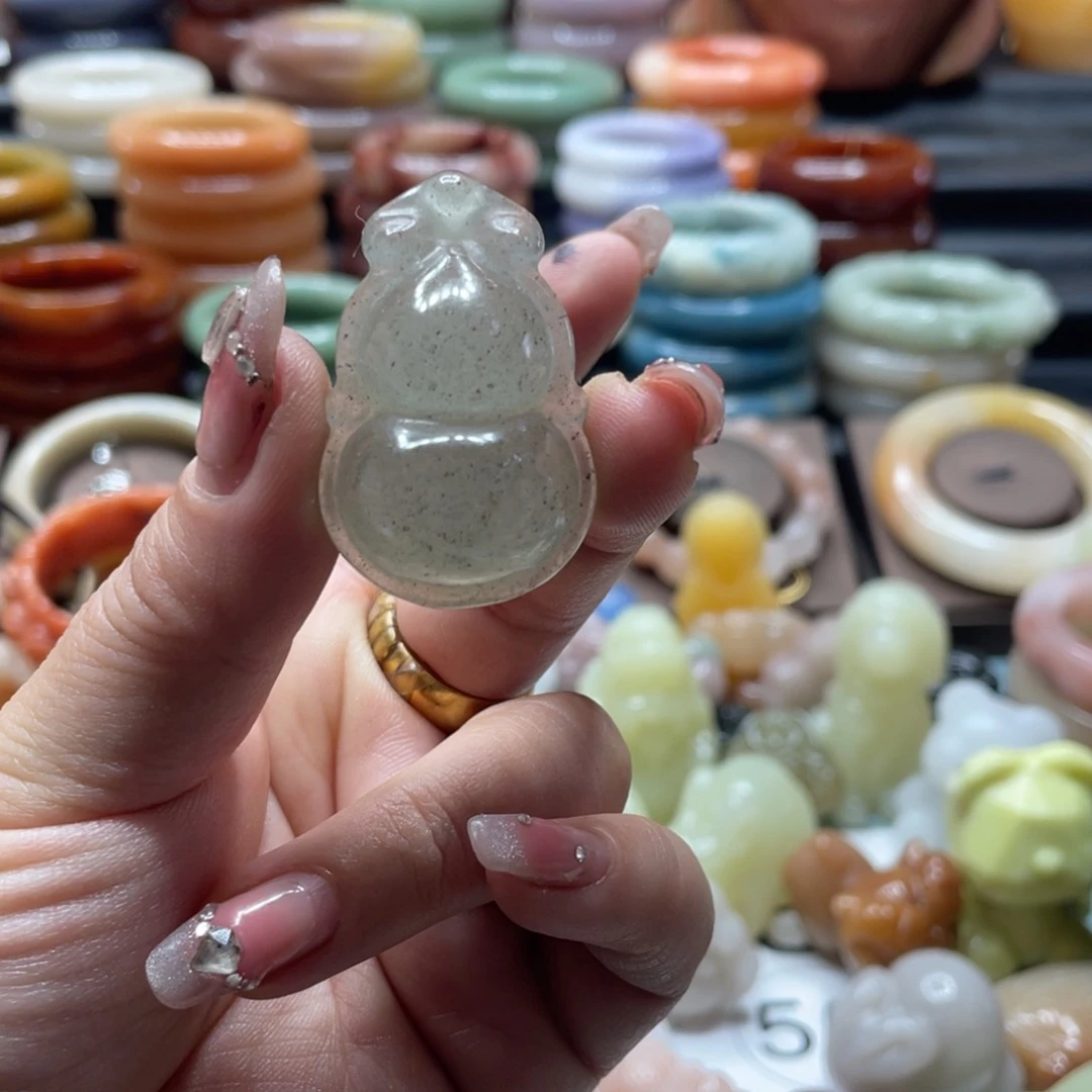 石英质玉手镯合金