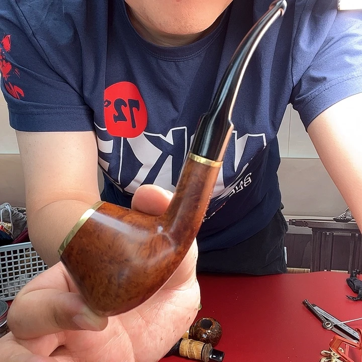 丹麦史丹威金冠斗