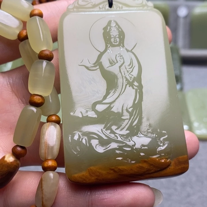 俏色巧雕御龙观音11