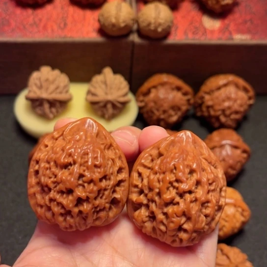 吊坠文玩核桃官帽