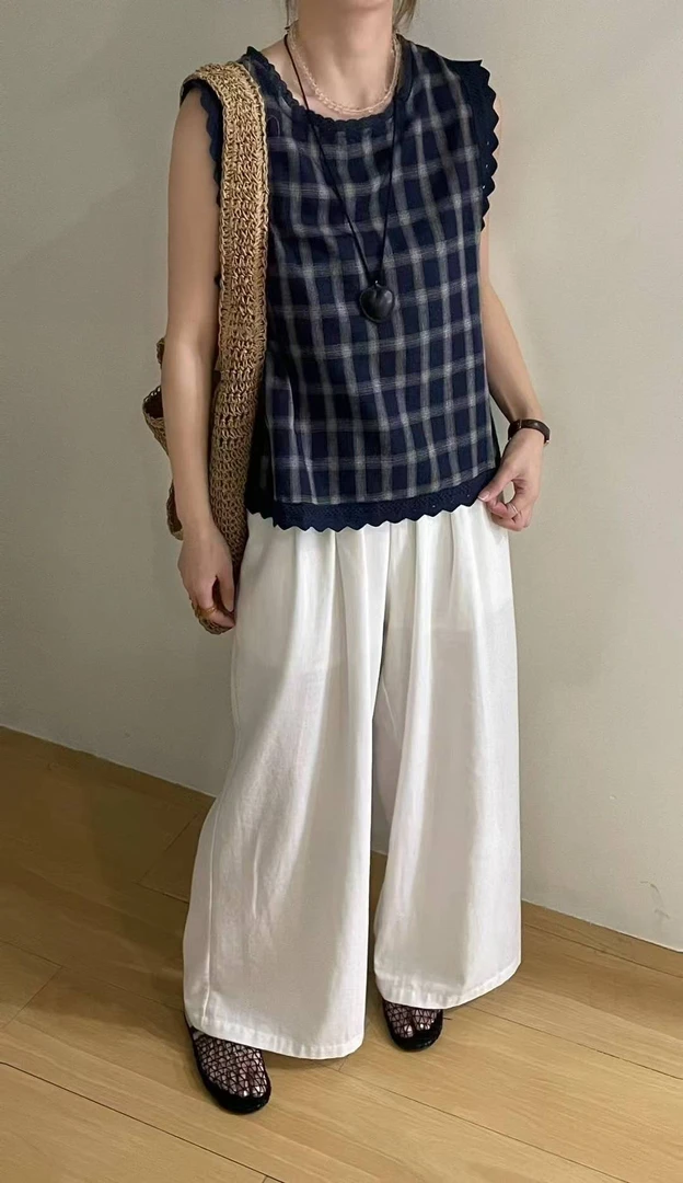 【罗罗严选】25361复古格子木耳边无袖上衣（福利款，NO退NO换）