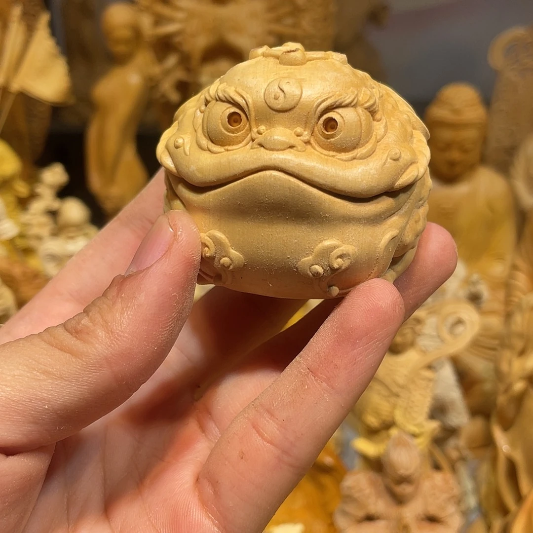 黄杨木小瑕疵大金蟾