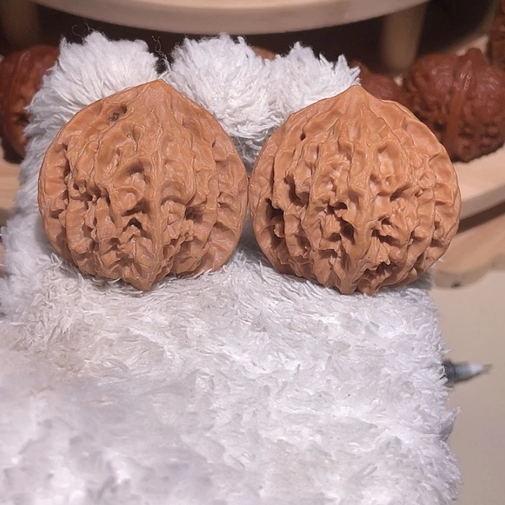红***中文玩核桃吊坠43 43 灯笼 9012