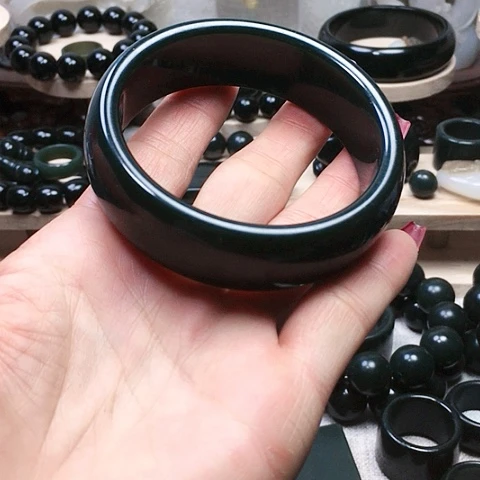 未镶嵌手串和田玉