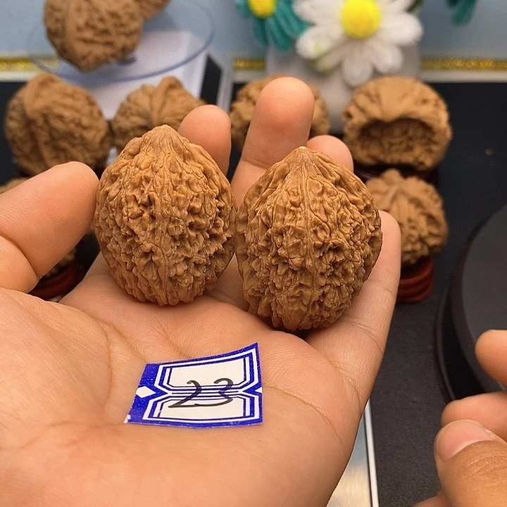 寒***把件文玩核桃34蒜头（微瑕）