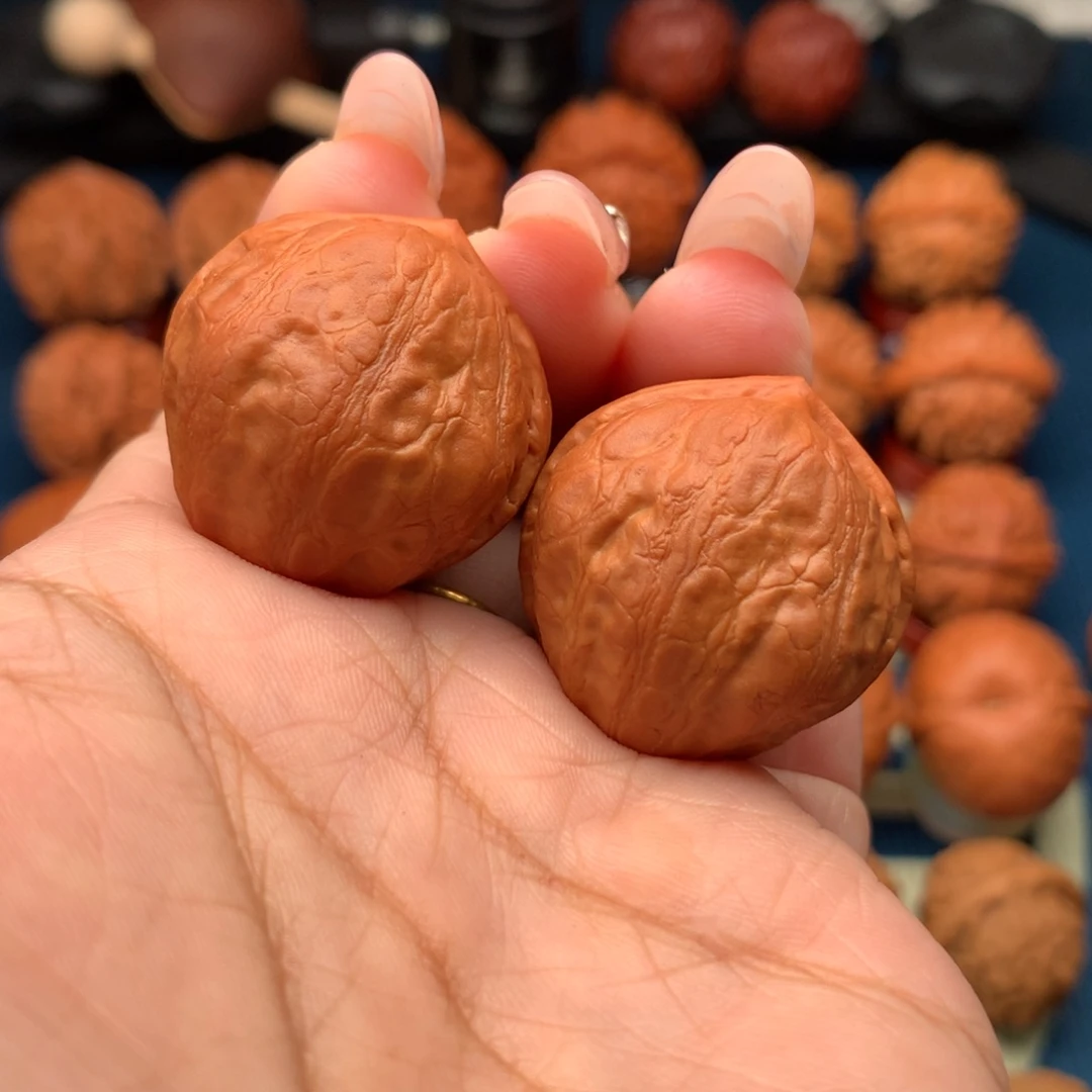 把件文玩核桃屁屁桃