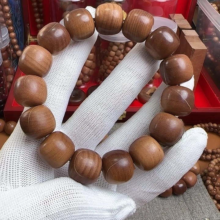 檀香木1516大瑕疵 奶香 闻香福利