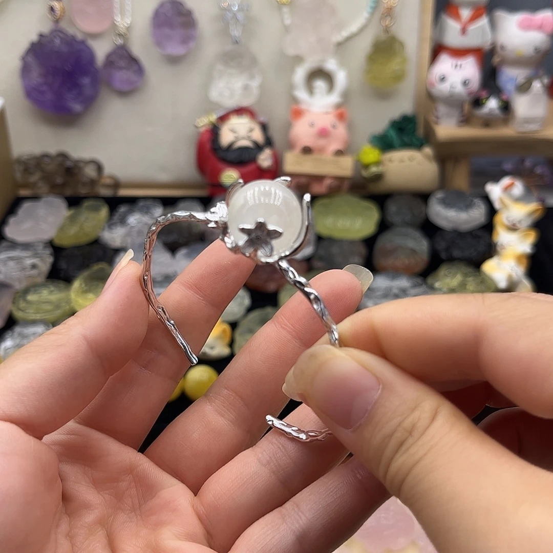 未镶嵌颈饰水晶月*潆补差29