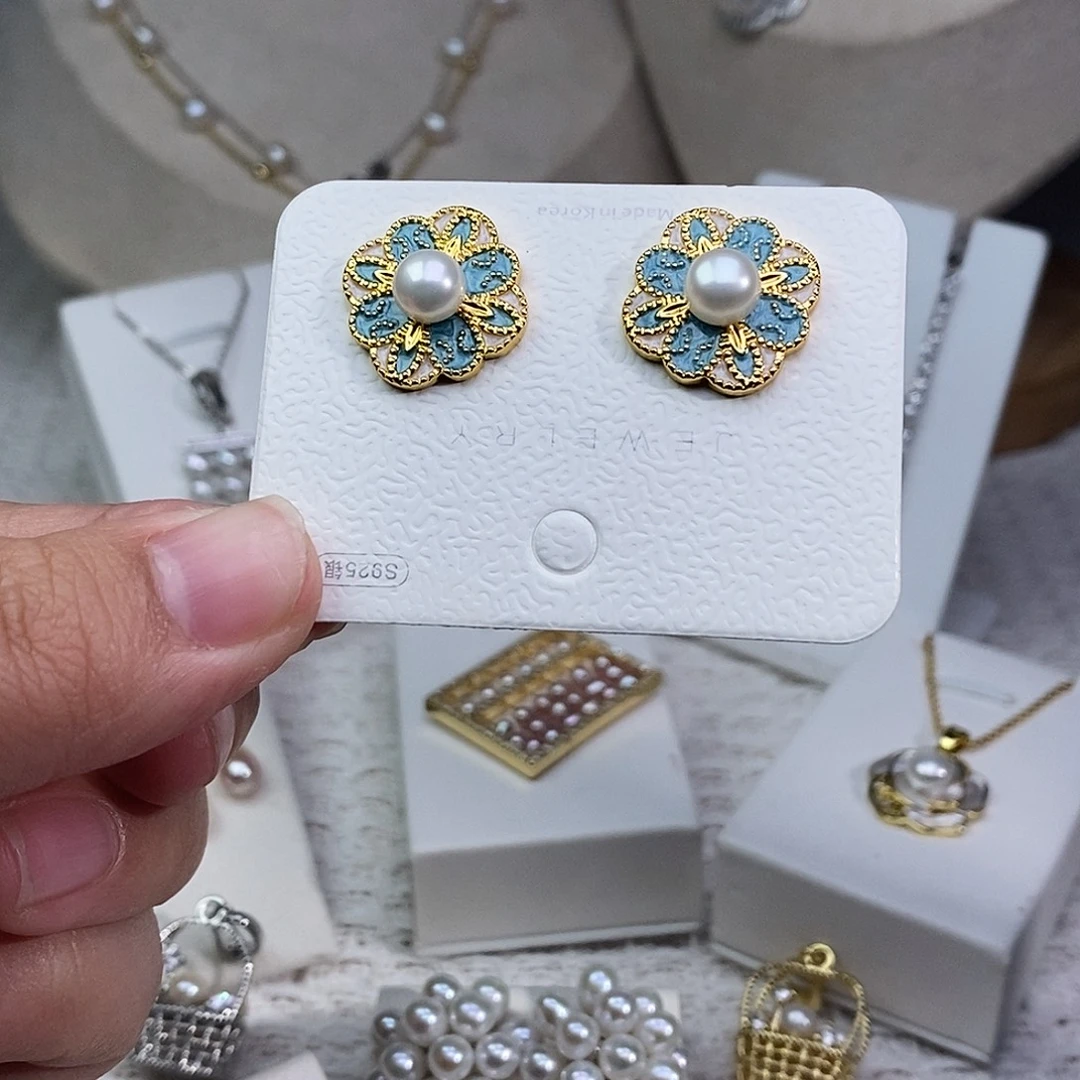 银S925镶嵌淡水珍珠耳饰