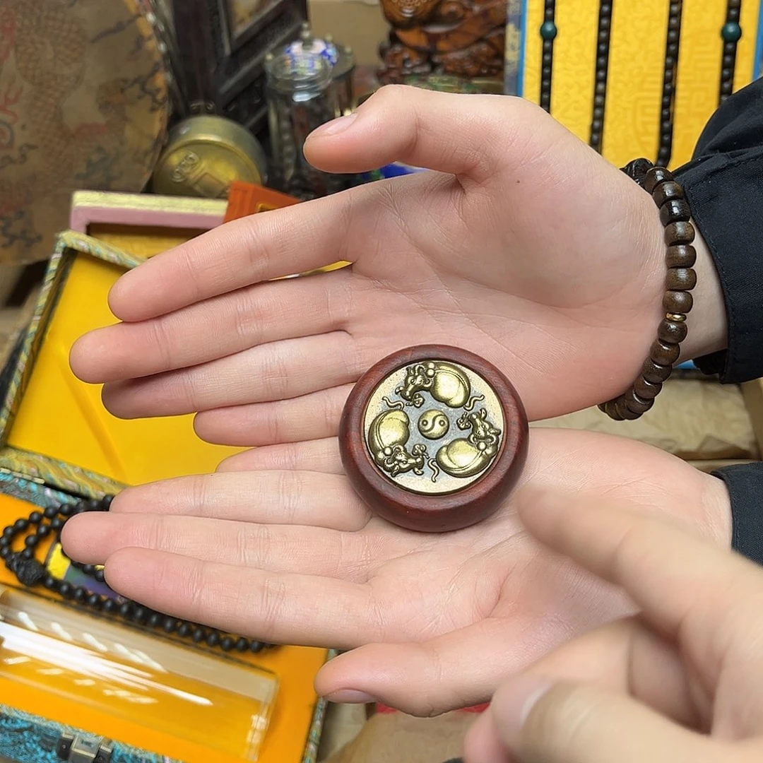 大叶紫檀（黑酸枝木类）