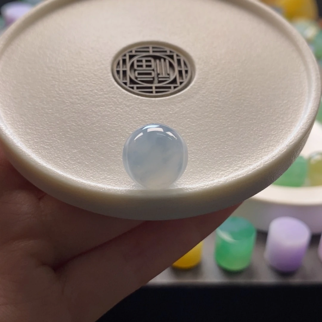 翡翠未镶嵌颈饰起胶蓝底圆珠卡12.80