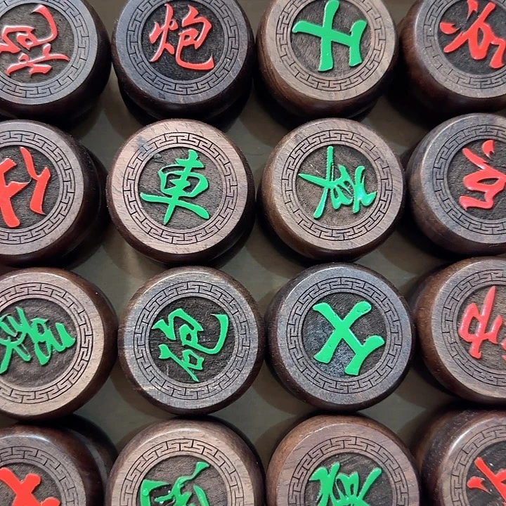 木6.8黑檀 阳雕红绿，礼盒装