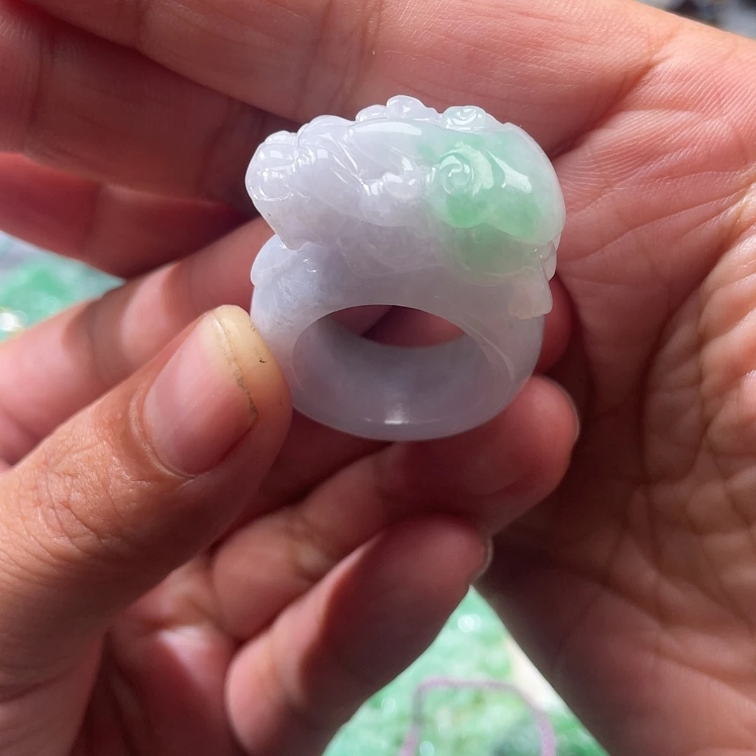 翡翠未镶嵌颈饰翡玉缘翡翠