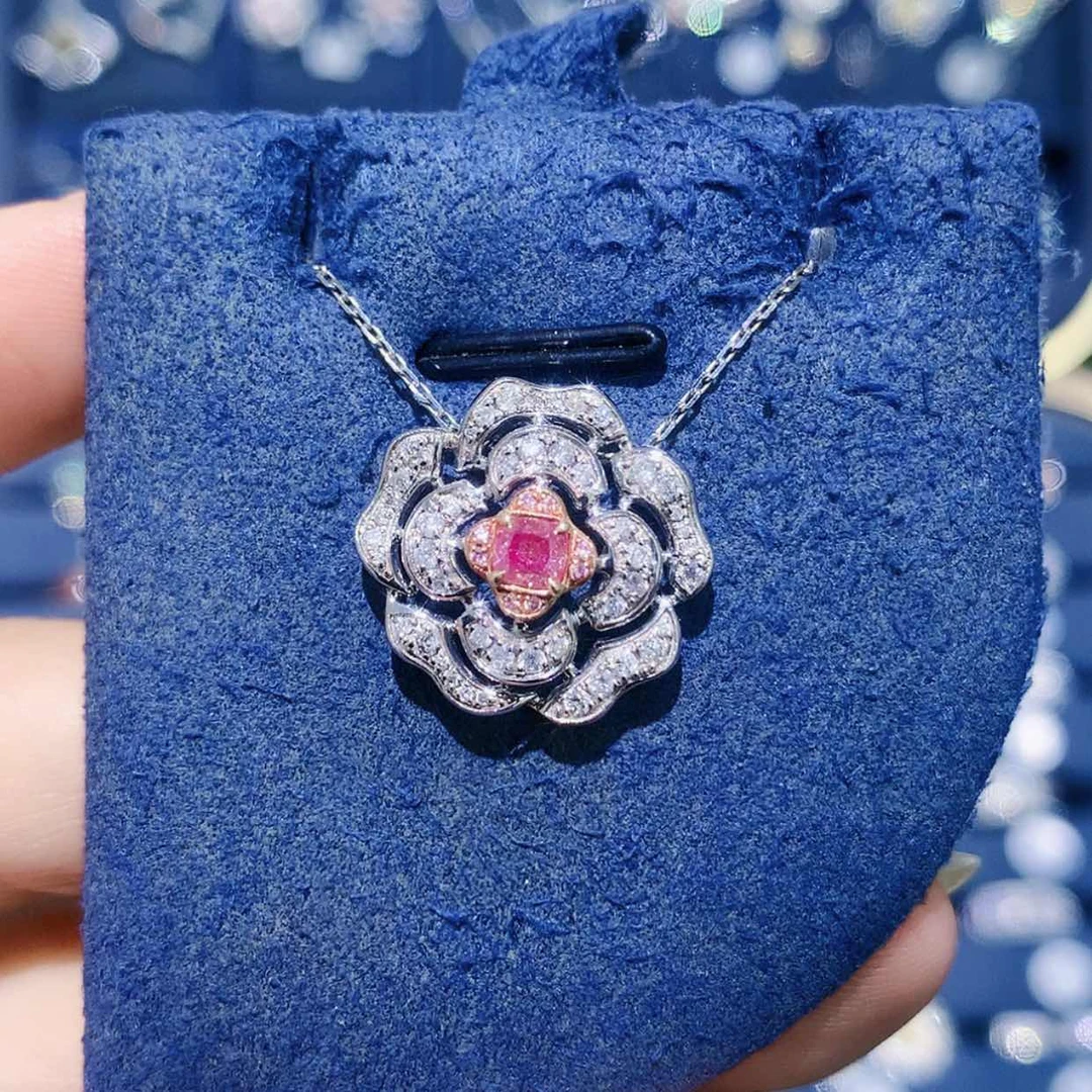 【闪购商品】颈饰18K金镶嵌钻石粉钻玫瑰花项链