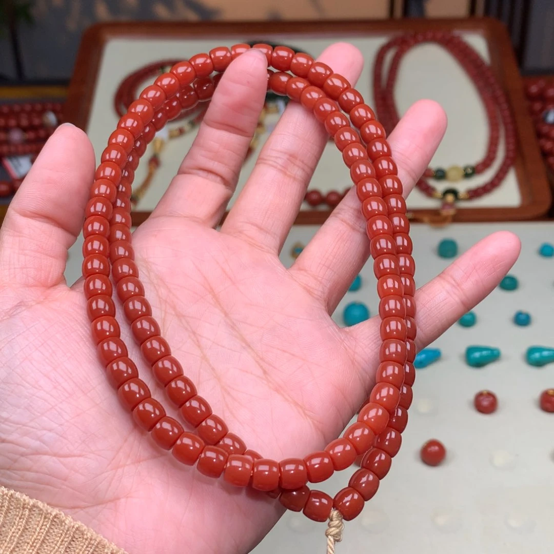 南红玛瑙颈饰未镶嵌