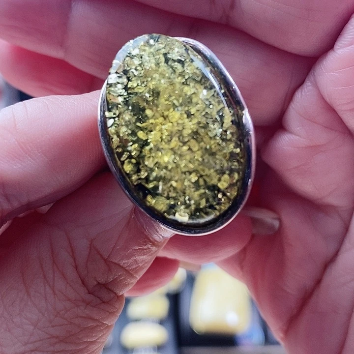 银S925镶嵌琥珀戒指戒指