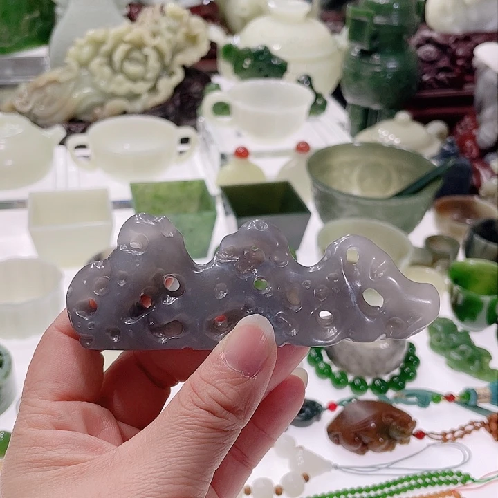 和田玉挂件未镶嵌烟紫