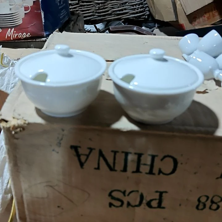 摆件陶瓷盘子碗啥都有