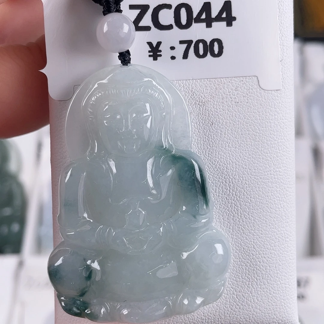 翡翠未镶嵌颈饰zc044