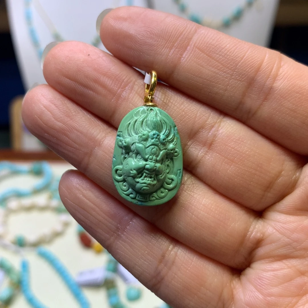 绿松石18K金镶嵌吊坠