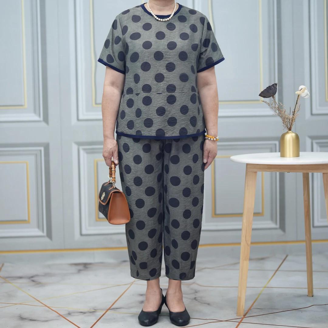 大码胖妈妈波点套装2025夏加肥加大中老年老太太圆领萝卜裤两件套