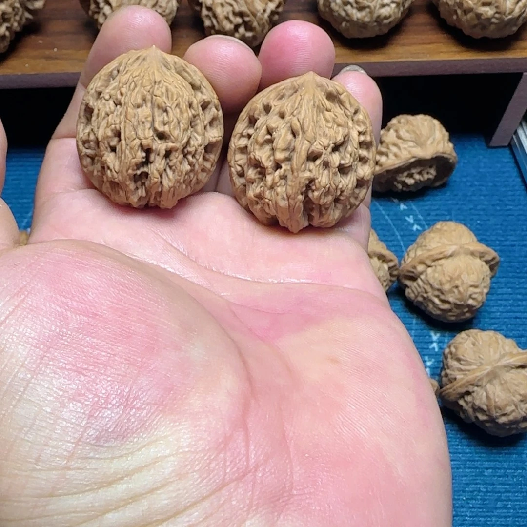 文玩核桃吊坠全品34虎头手捻