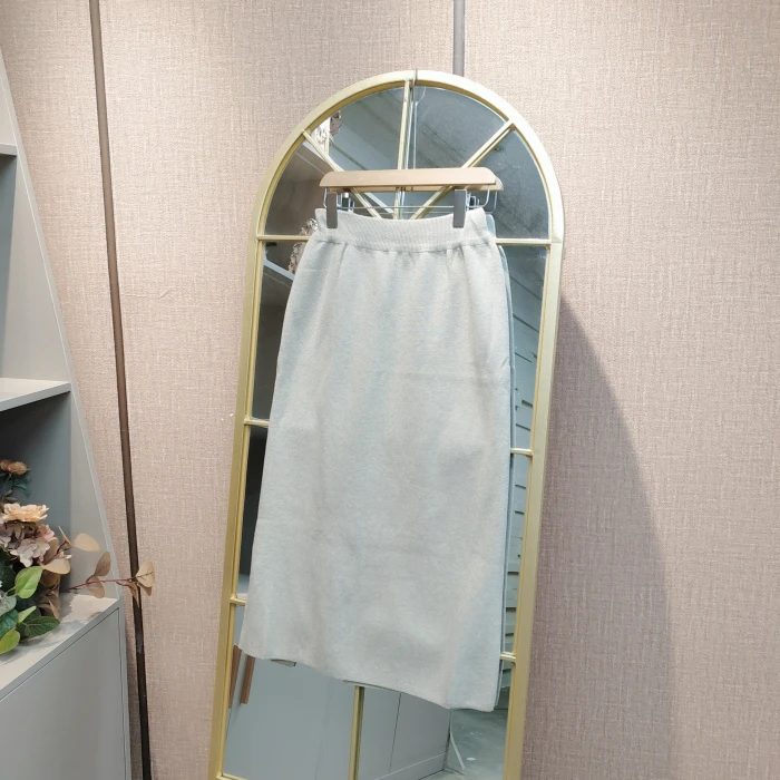 AK31孕妇杏色针织半身裙90-140