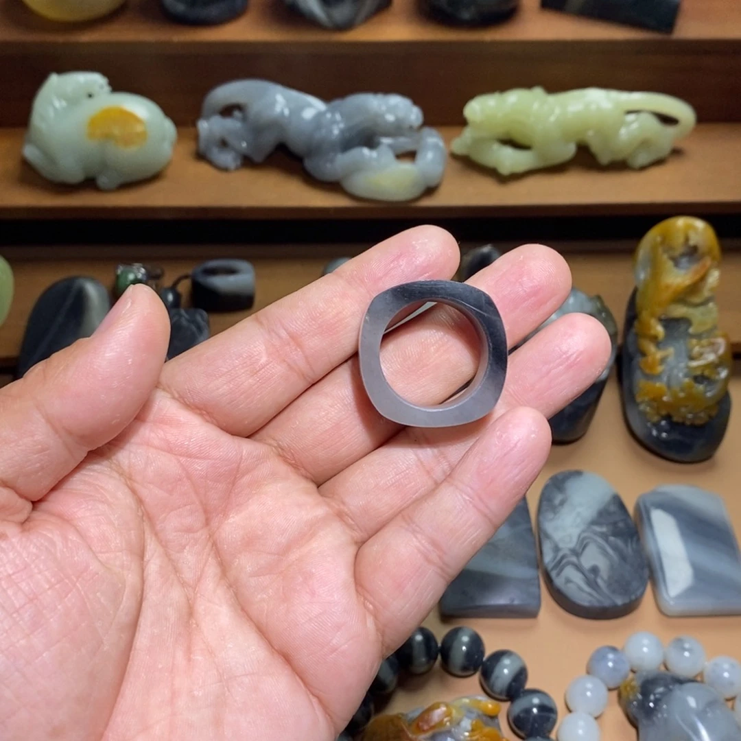 未镶嵌和田玉挂件