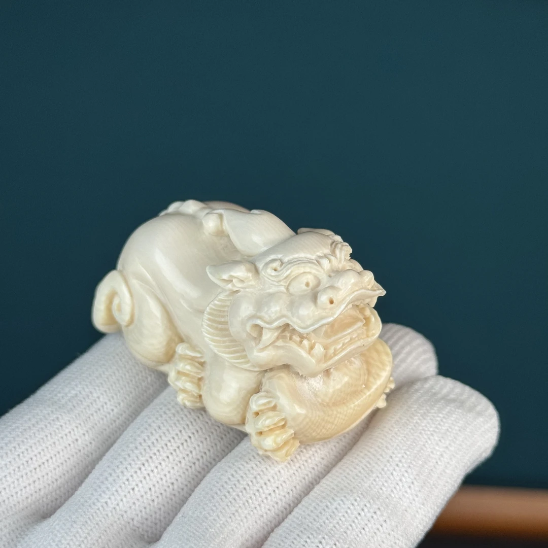 H4941天然猛犸牙 雕刻貔貅28x49.6x30.7mm支持鉴定 假一罚四