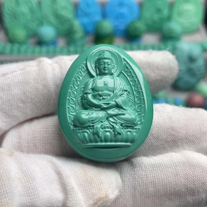 石材高瓷绿大日如来19克