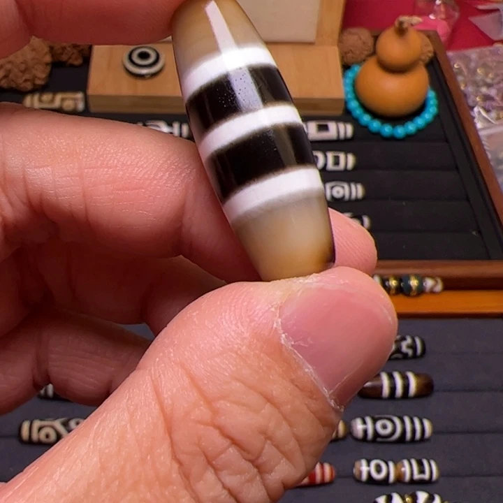 未镶嵌颈饰玛瑙/玉髓