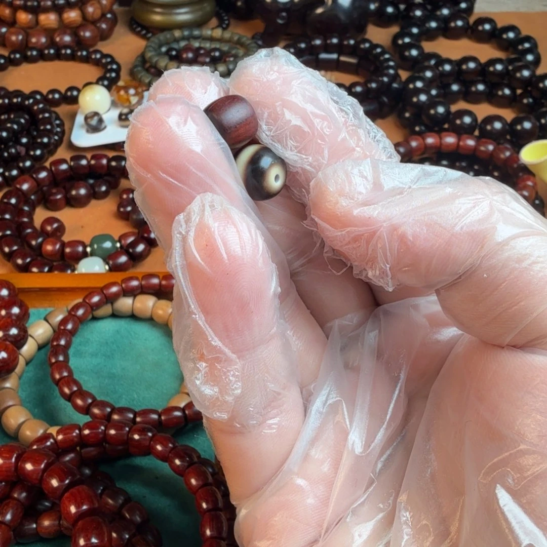 小叶紫檀手串/手链崔*?备珠