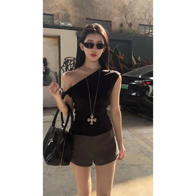 秋夏新款辣妹气质斜肩设计感修身T恤上衣高腰显瘦百搭休闲短裙裤