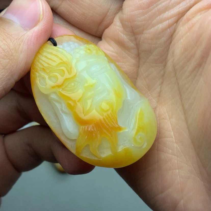 【闪购商品】颈饰未镶嵌和田玉