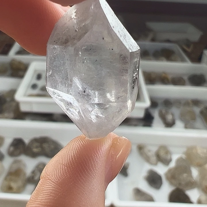 仿水晶磁石Y60闪灵