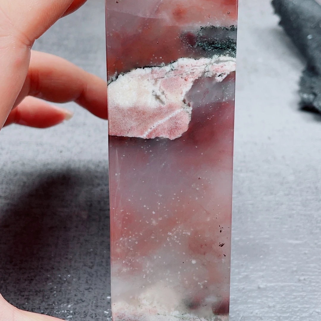 玉桂林鸡血玉印章镇尺16