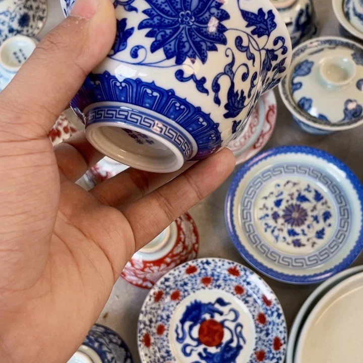 瓷片青花缠枝莲大压手