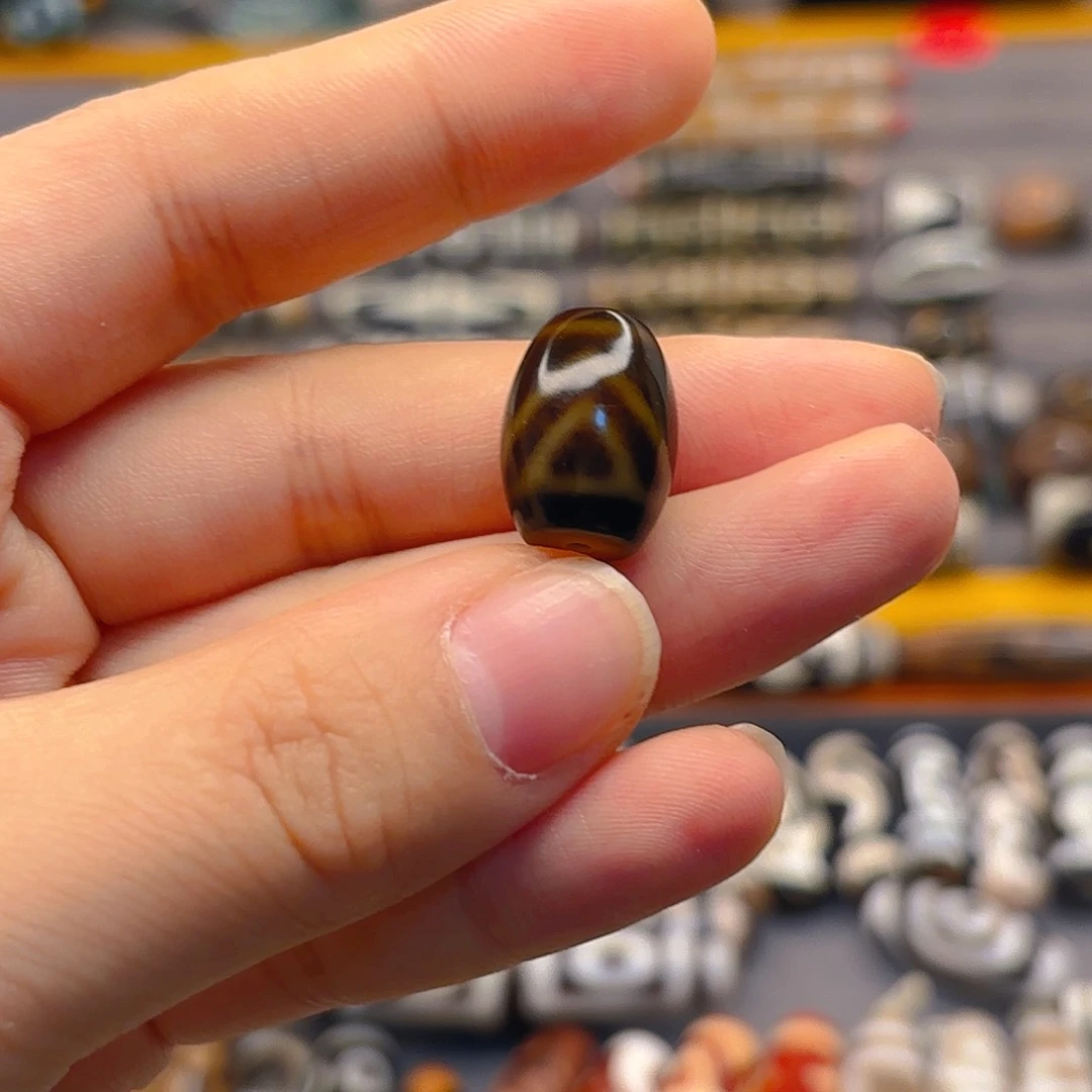 玛瑙/玉髓珠宝半成品未镶嵌J****尔